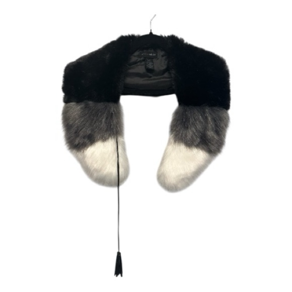 Steve Madden Black Faux Fur Stole (missing tassel) OS